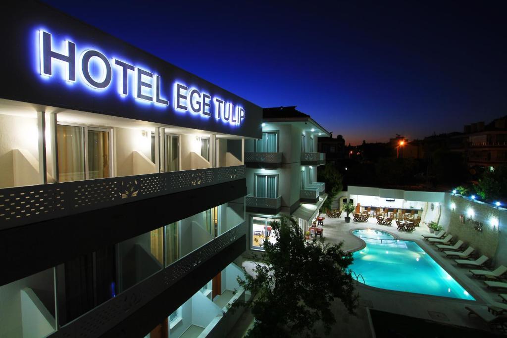 切什梅爱琴海郁金香酒店 Çeşme 外观 照片